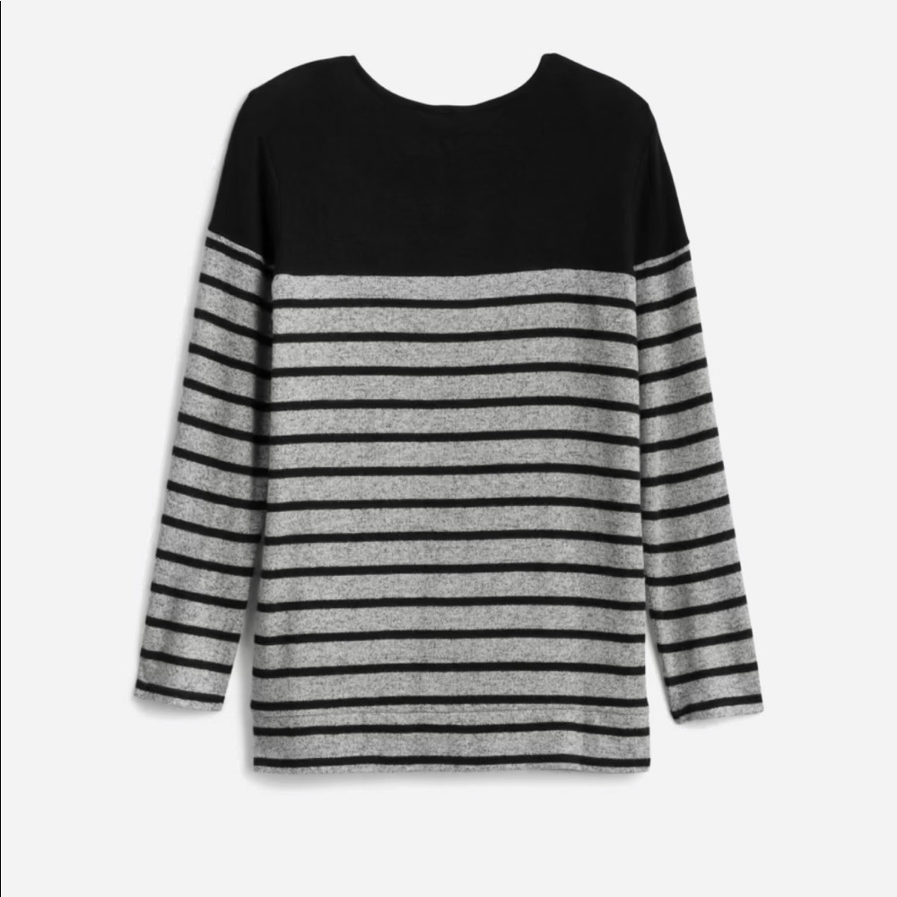 Market & Spruce (StitchFix) Medium Black & grey striped sweater w/ button detail